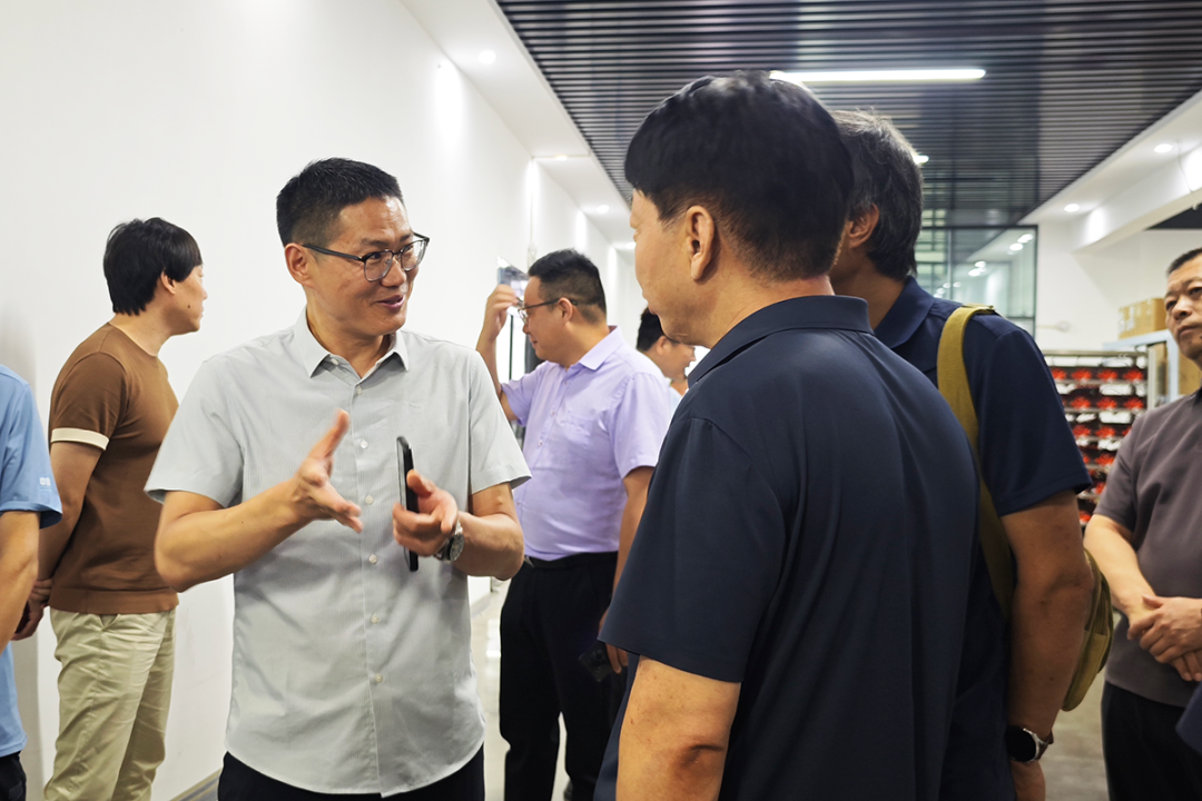 直达服务行千里 理性投资进万家|投资者走进上市公司主题投教活动在驰诚闲庄和游戏成功举办